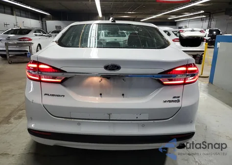 2018 Ford Fusion Se Hybrid z USA, uszkodzony, nr VIN 3FA6P0LU1JR172100